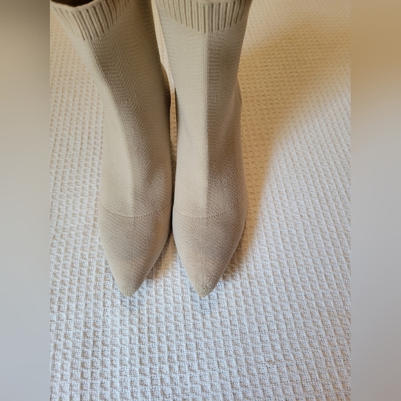 Elegant Tan Sock  Boots - Picture 7 of 9